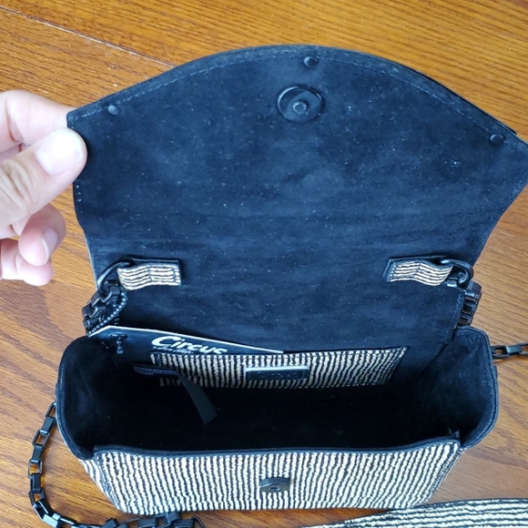 Circus by Sam Edelman "Weston" crossbody purse, - Picture 2 of 5
